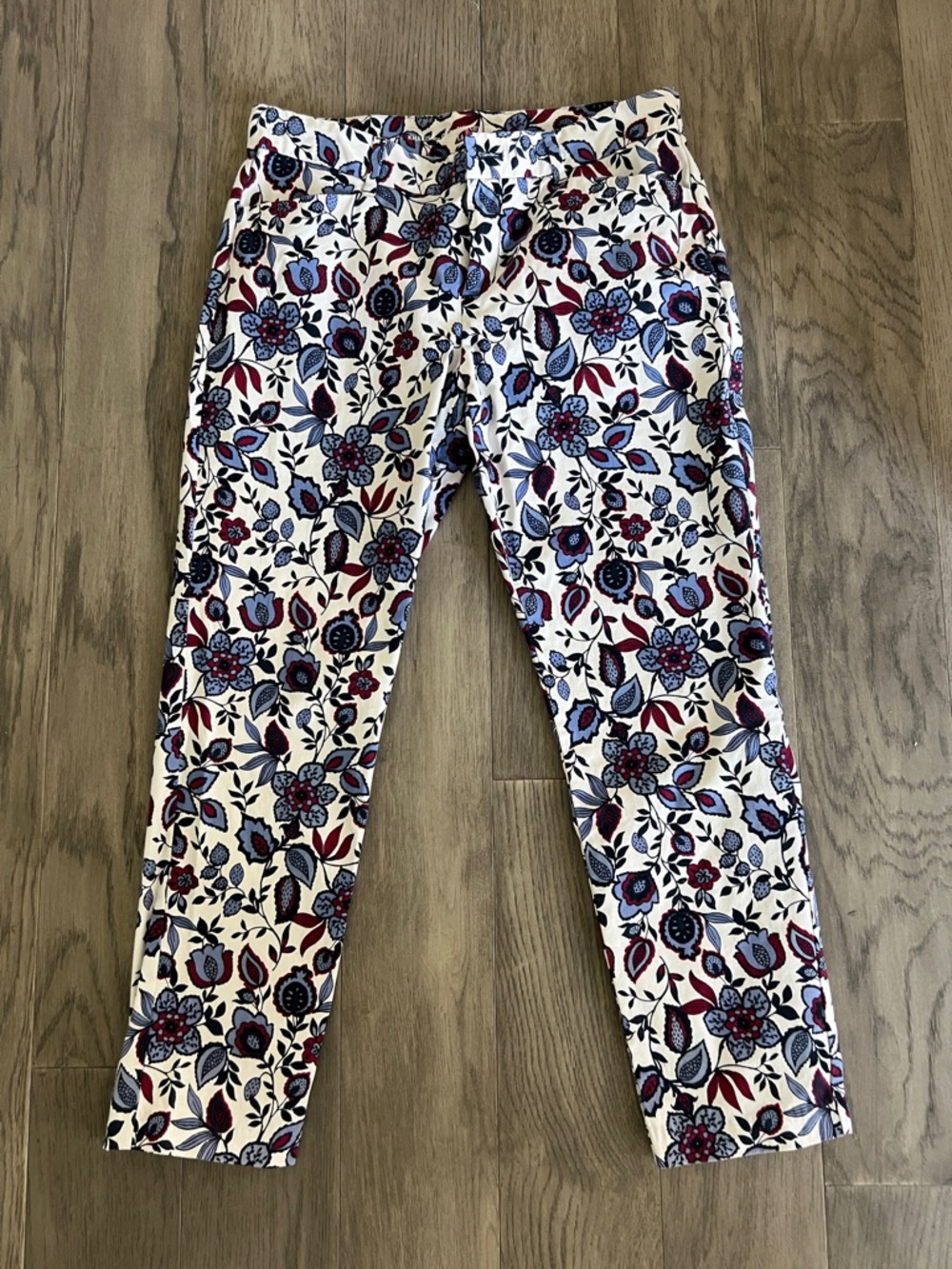 White Floral Print Ankle Pants